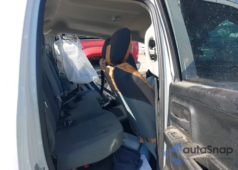 2020 Ram 1500 Classic Tradesman 4X4 6'4 Box from USA, damaged, VIN 1C6RR7FT8LS131684